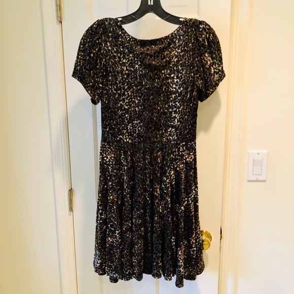 MINKPINK Velvet Leopard Print Fit and Flare Dress - Picture 4 of 5